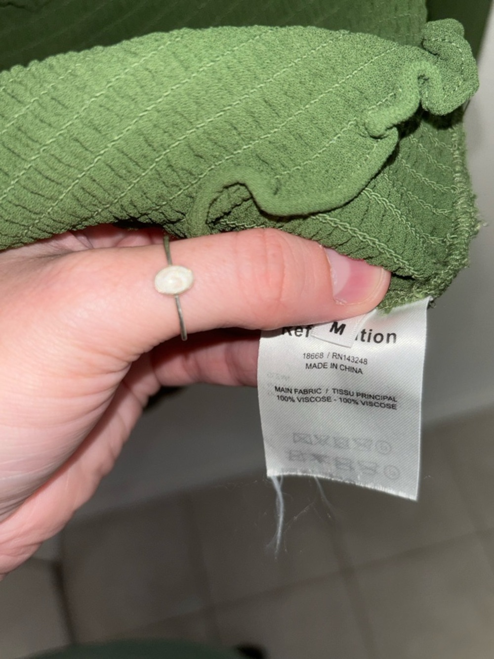 Reformation Pinto Smocked Top Green Puff Sleeve Square Neck Size M - Picture 4 of 5